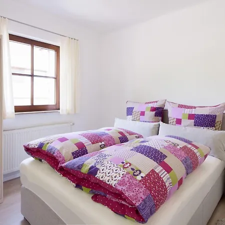 Ferienhaus-la-perla-ferienwohnung-seeperle